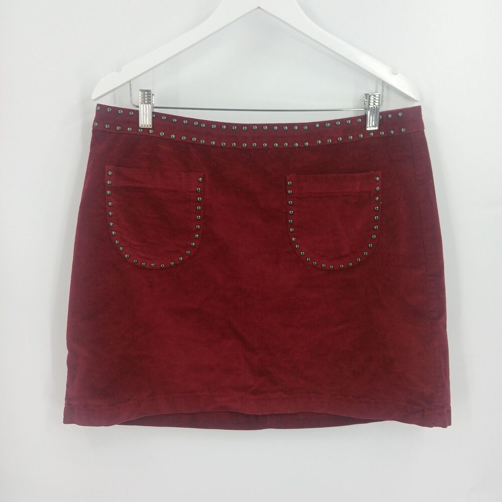 Mossimo Supply Co Womens 14 Burgundy Red Corduroy Mini Skirt Studded Pockets